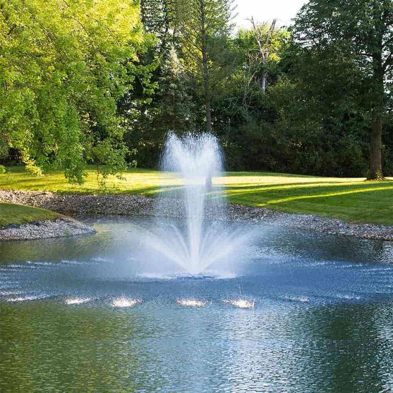 Airmax PondSeries 1 HP Fountain, 230V 5 Airmax PondSeries 1 HP Fountain, 230V - Image 3