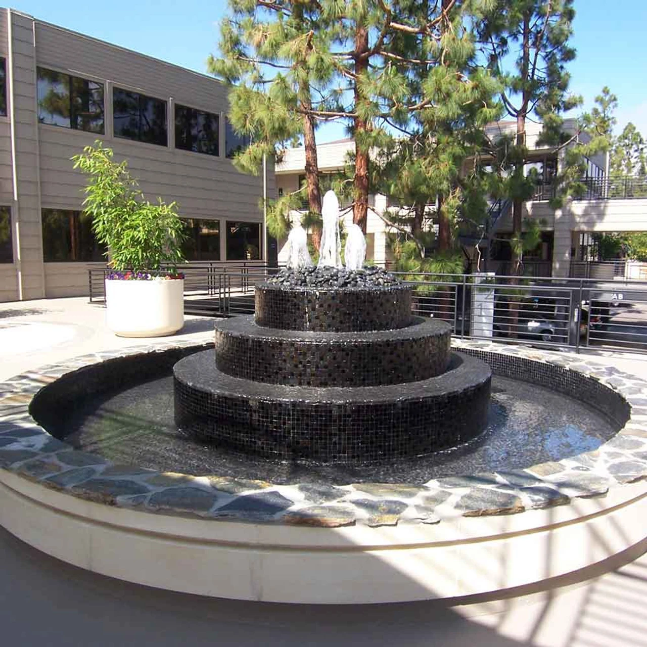 Pond Armor Pond Shield Non-Toxic Epoxy Pond Liner 3 Gallons 9 Pond Armor Pond Shield Non-Toxic Epoxy Pond Liner 3 Gallons - Image 7