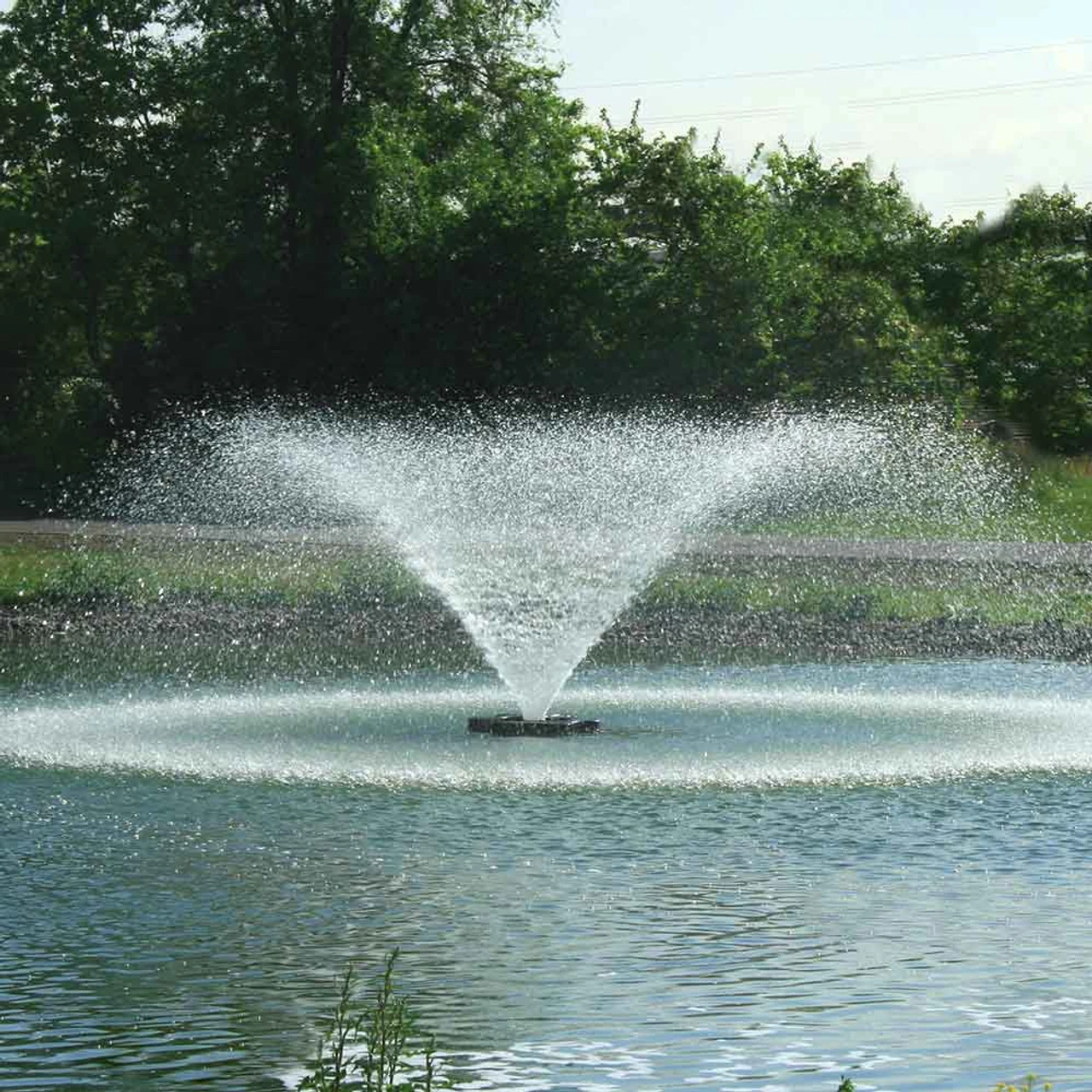 Kasco 2 HP 8400VFX Fountain, Single Pattern - 230V 5 Kasco 2 HP 8400VFX Fountain, Single Pattern - 230V - Image 3